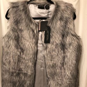 NWT Rachel Zoe Gray Faux Fur Vest